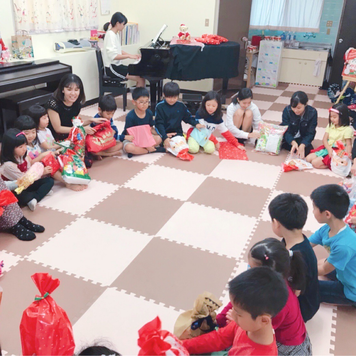 沖縄県浦添市の音楽教室、アミュージック